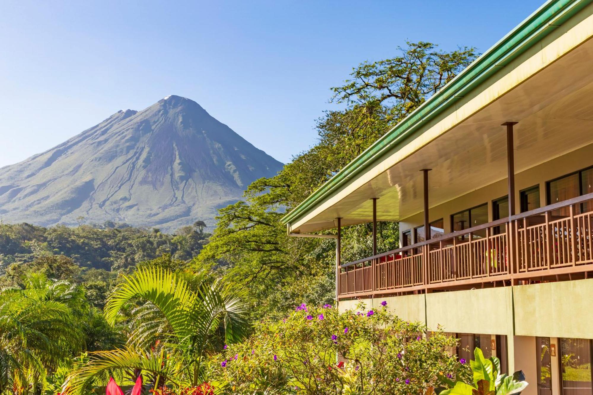 Hotel Lavas Tacotal La Fortuna Екстериор снимка